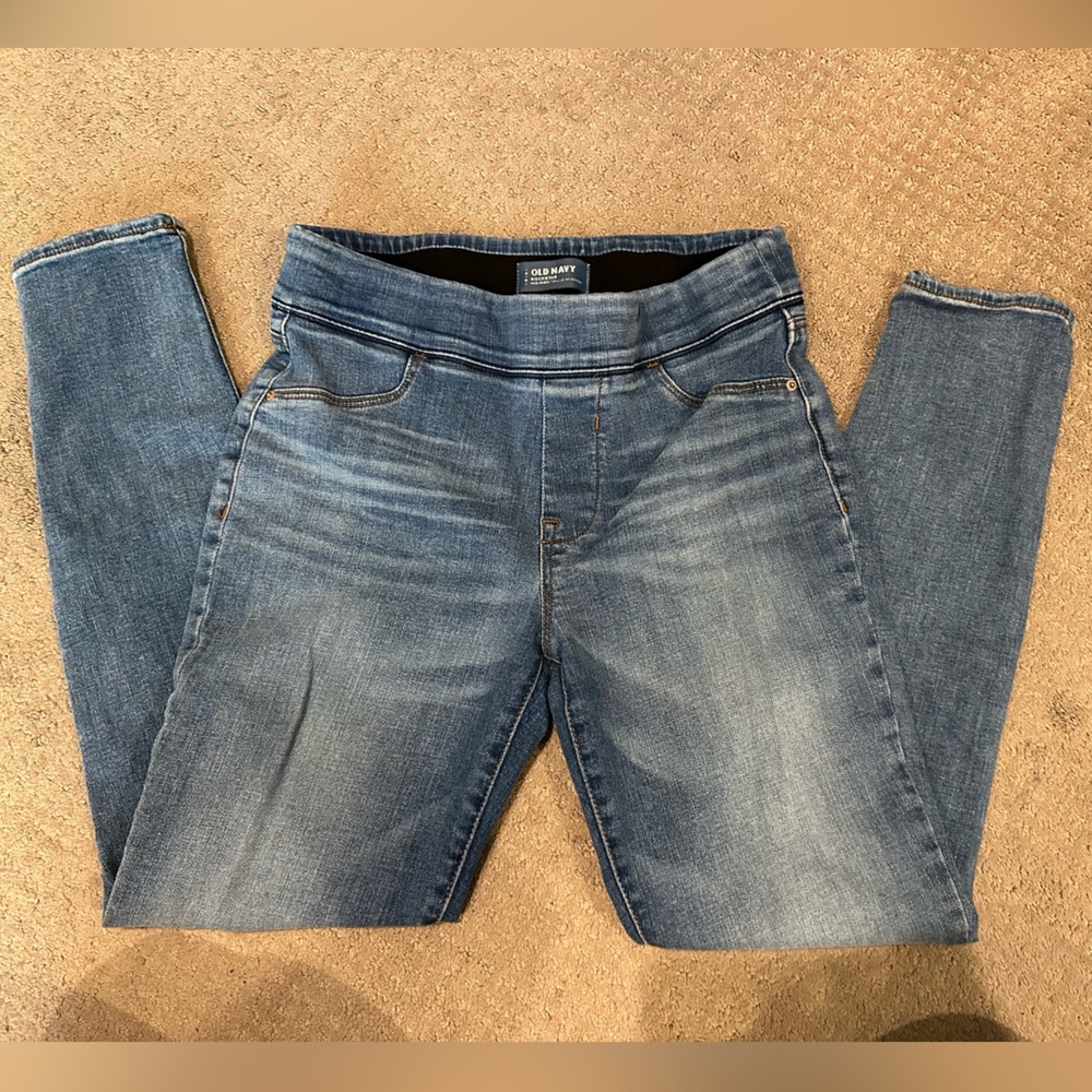 Jeans with tummy control band